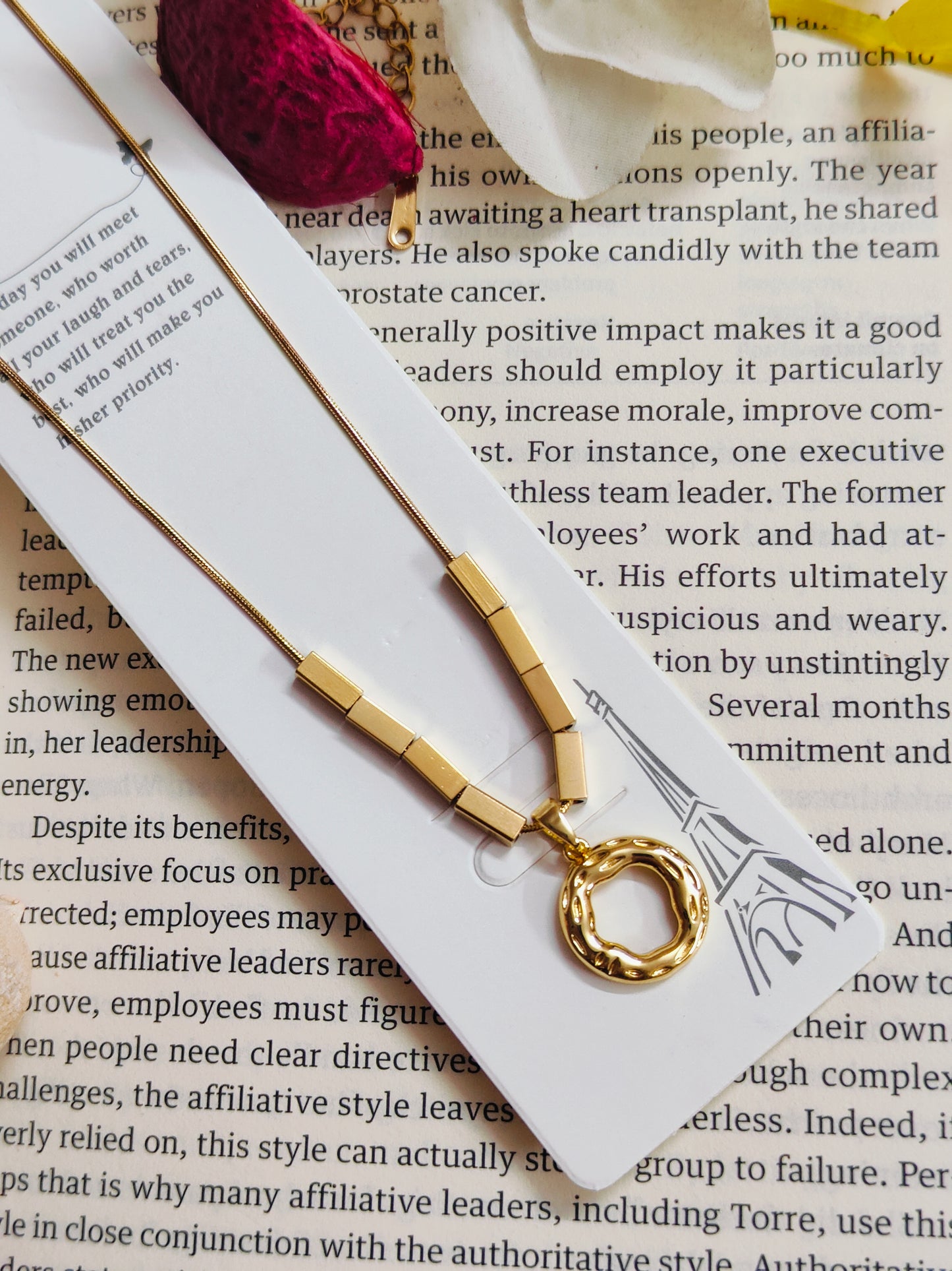 The Aurelia - Geometric Circle Pendant Necklace