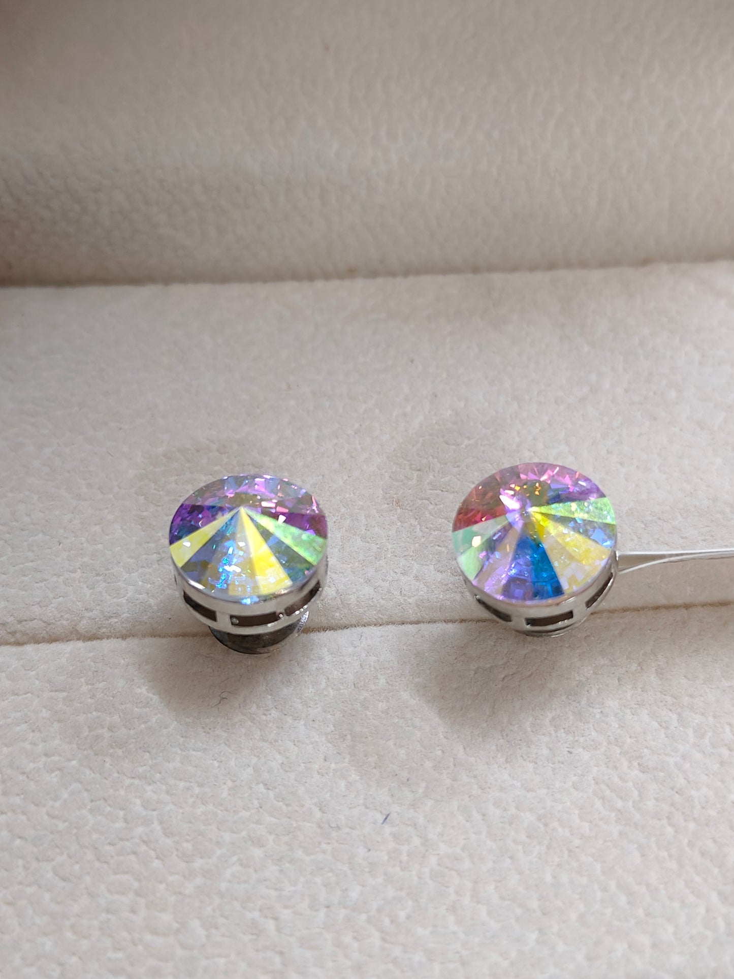 Ethereal Glow - Aurora Borealis Crystal Studs