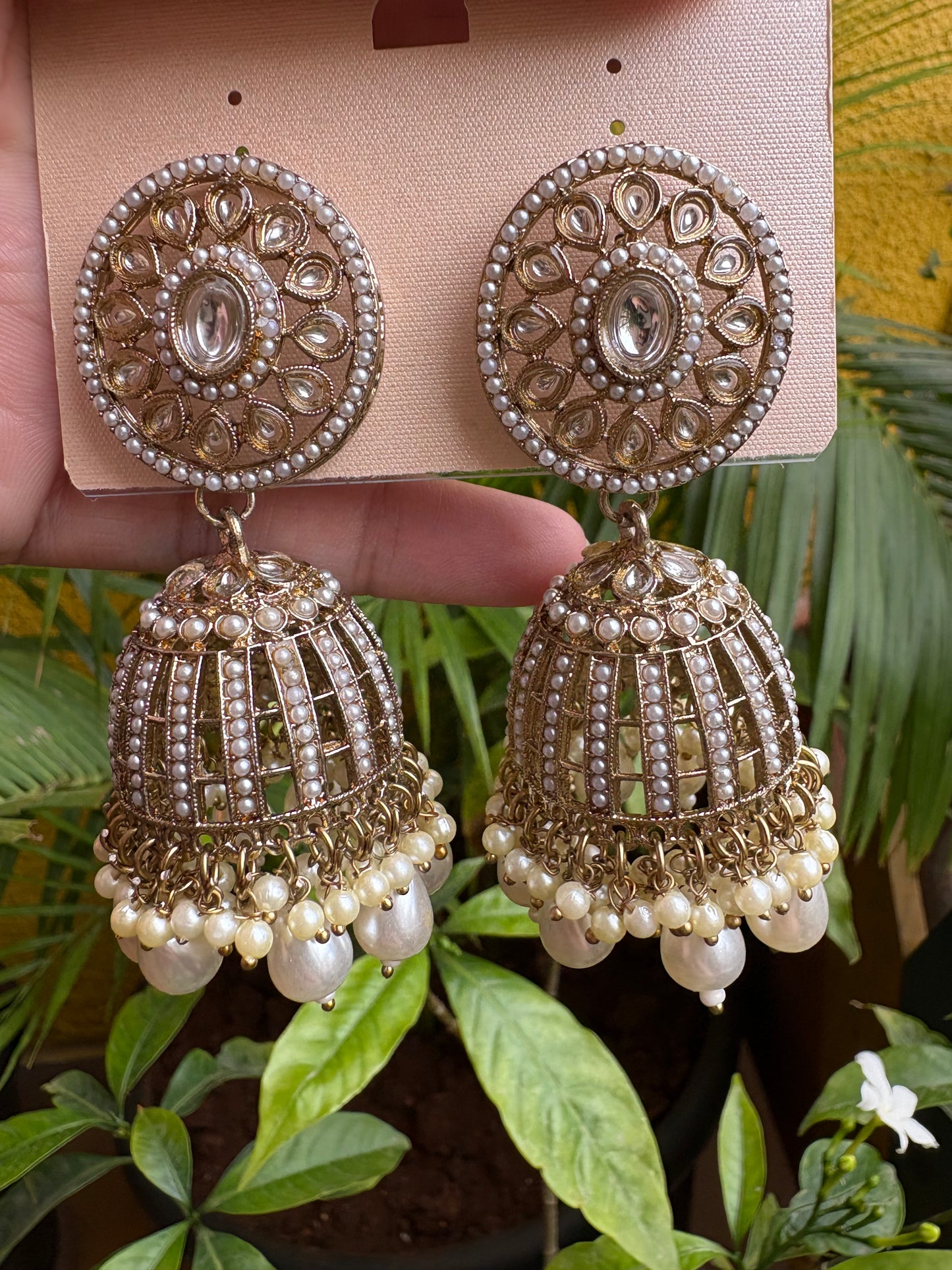 Rajwada Grandeur - Kundan & Pearl Jali Jhumkas